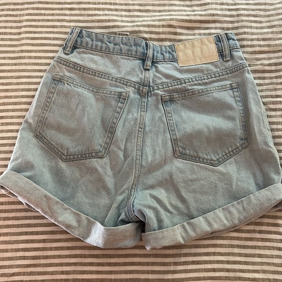 Zara mom Jean high waisted shorts - Picture 3 of 4